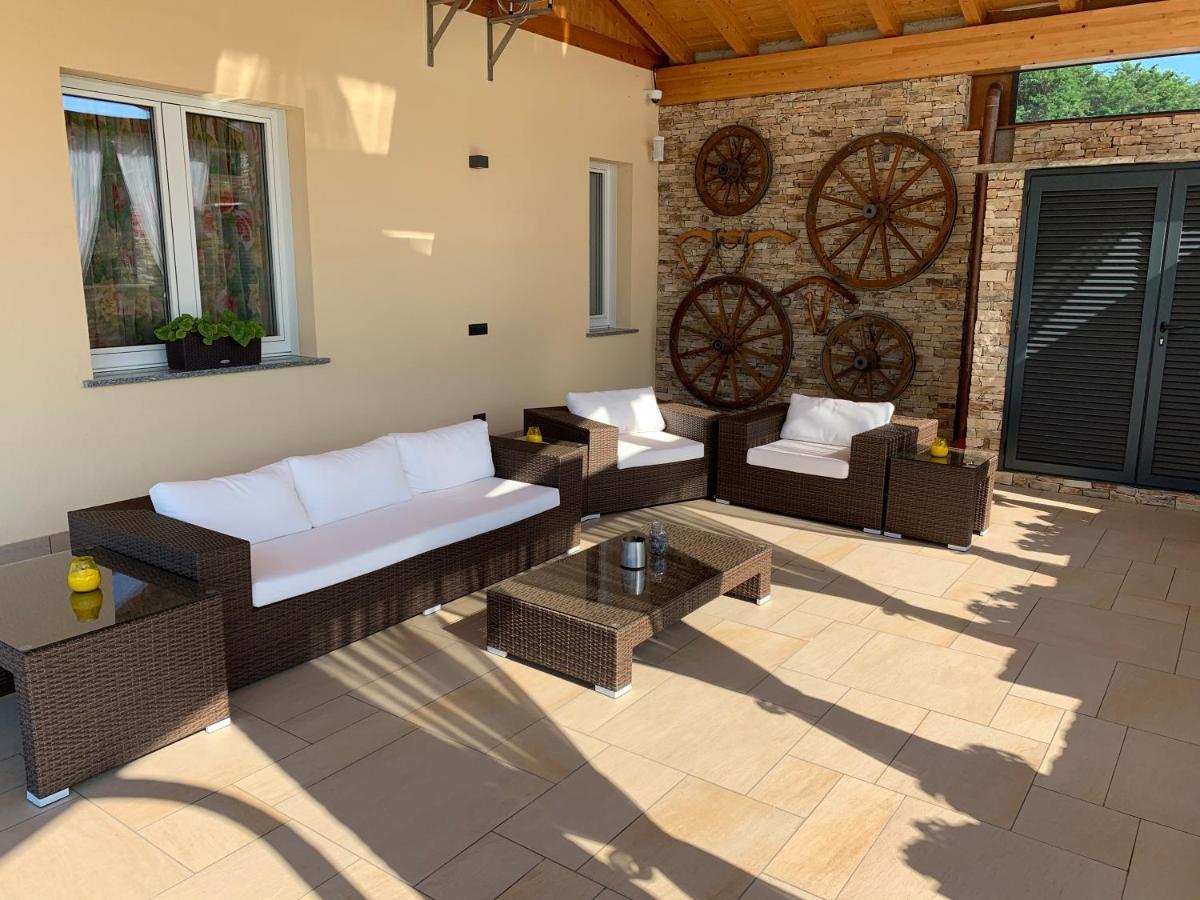 Casnate Con Bernate B&B Alciliegio מראה חיצוני תמונה