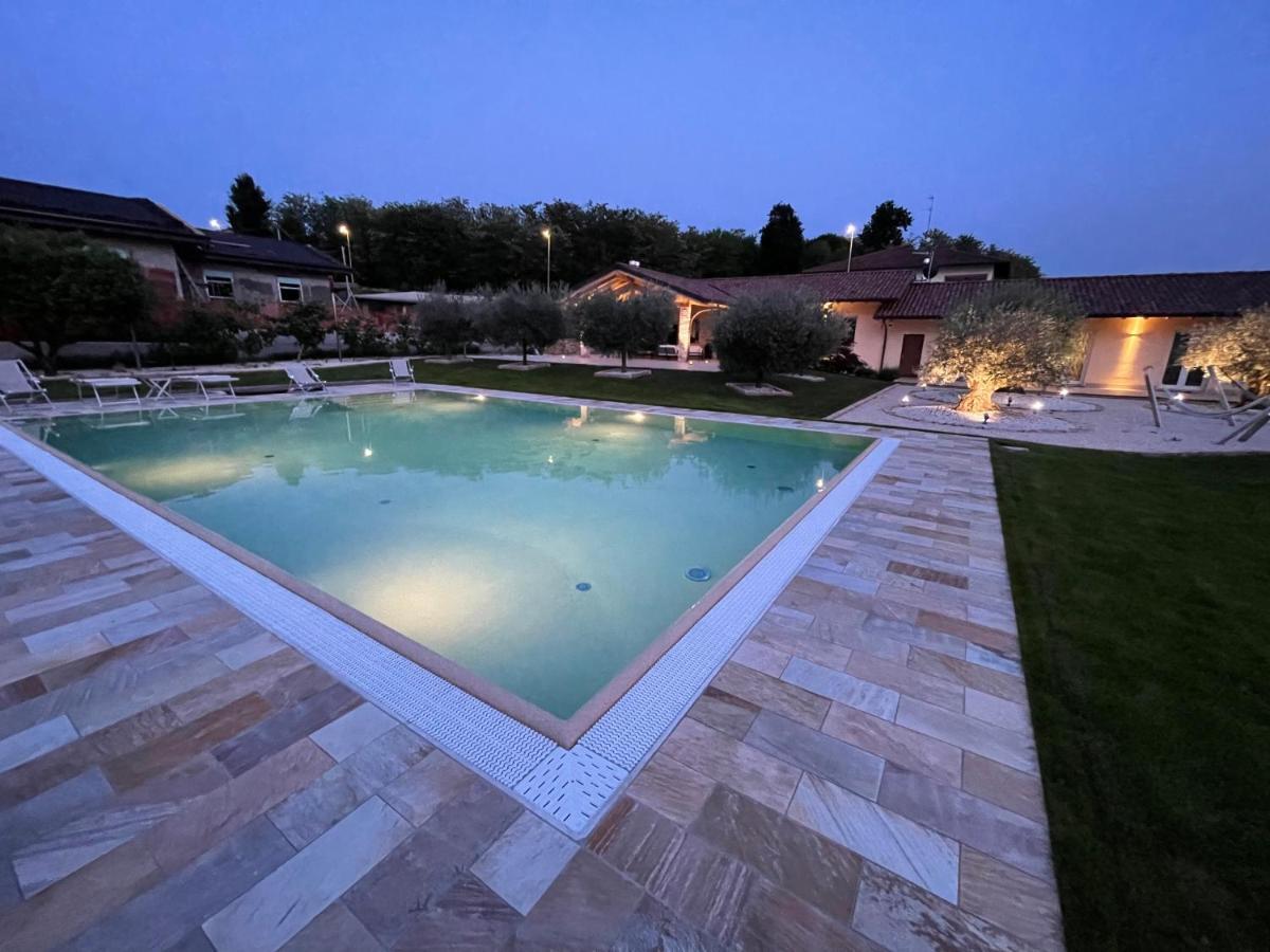 Casnate Con Bernate B&B Alciliegio מראה חיצוני תמונה
