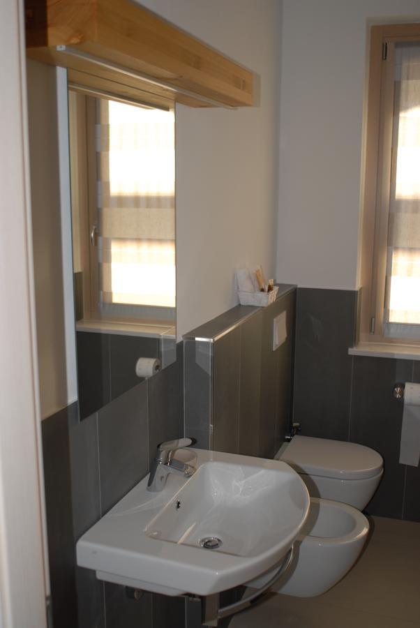 Casnate Con Bernate B&B Alciliegio מראה חיצוני תמונה