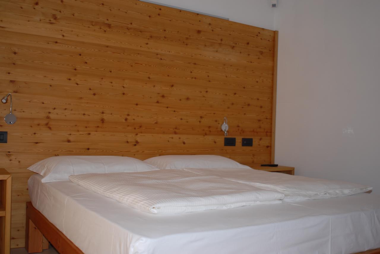 Casnate Con Bernate B&B Alciliegio מראה חיצוני תמונה