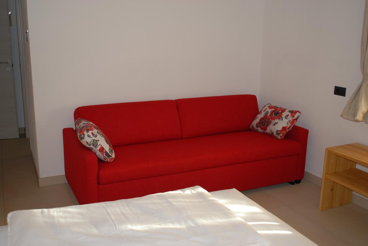 Casnate Con Bernate B&B Alciliegio מראה חיצוני תמונה