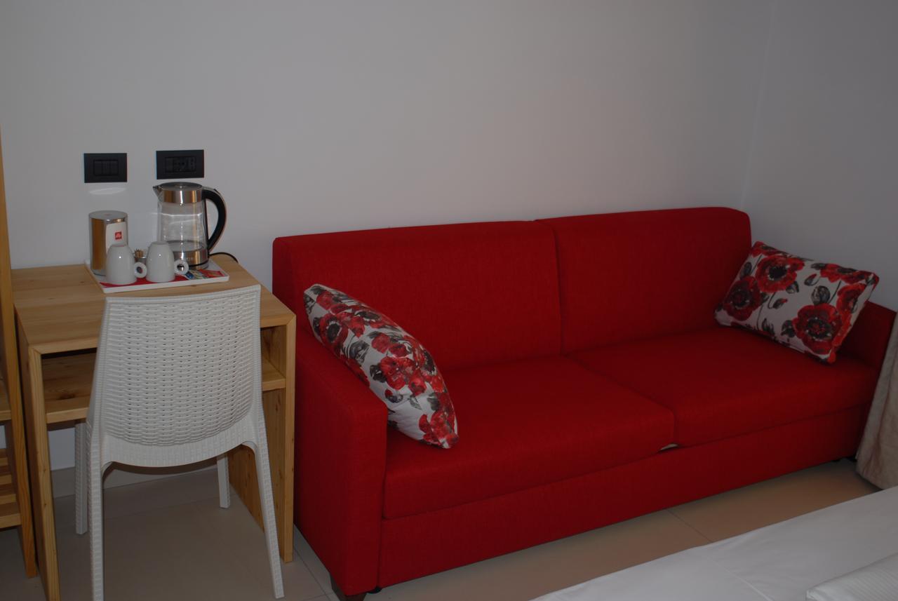 Casnate Con Bernate B&B Alciliegio מראה חיצוני תמונה